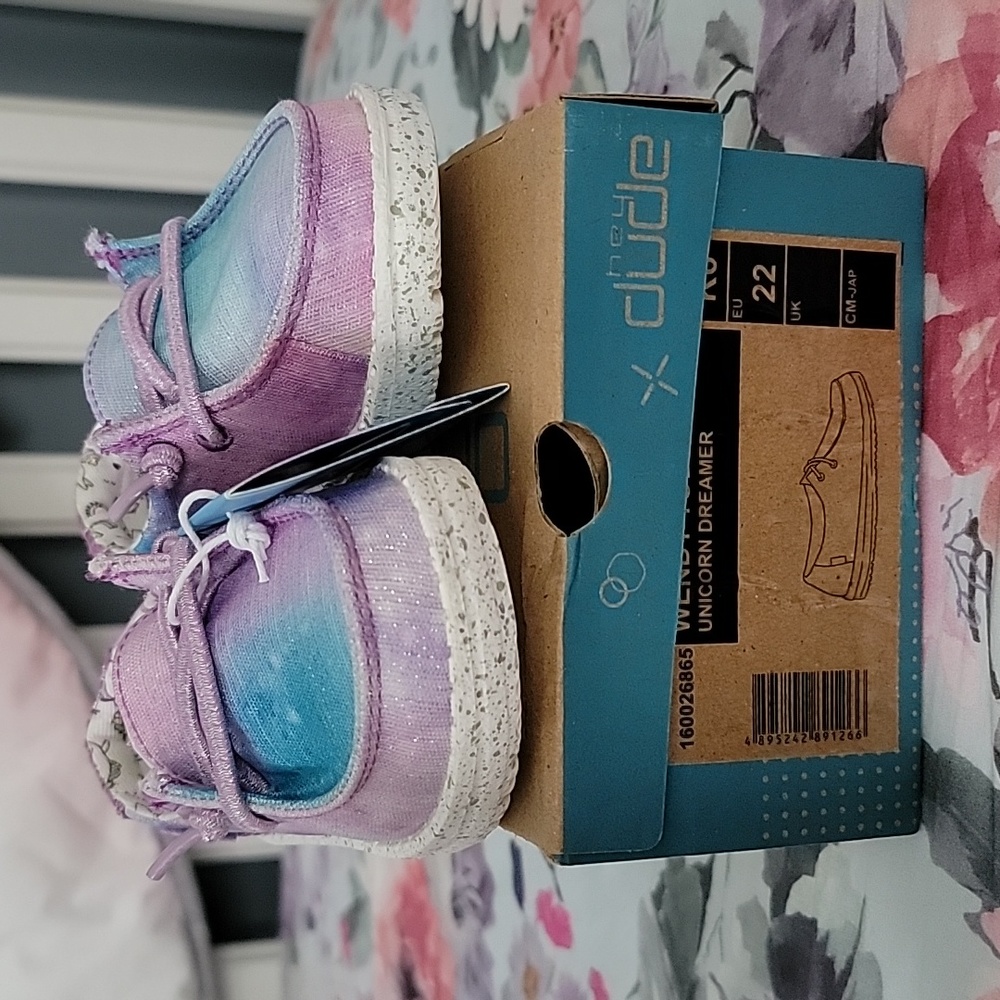 hey dude kids shoes